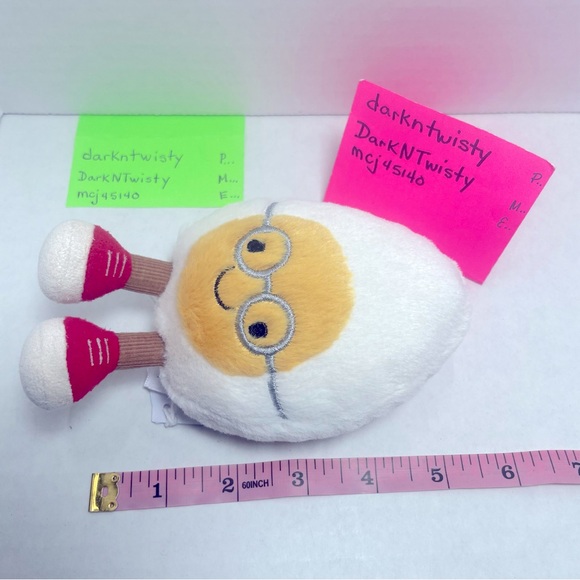 BNWT JELLYCAT AMUSEABLES GEEK EGG - Picture 7 of 9